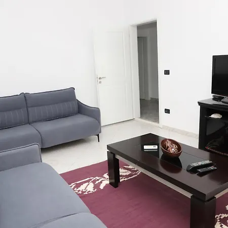 Eda Center Berat